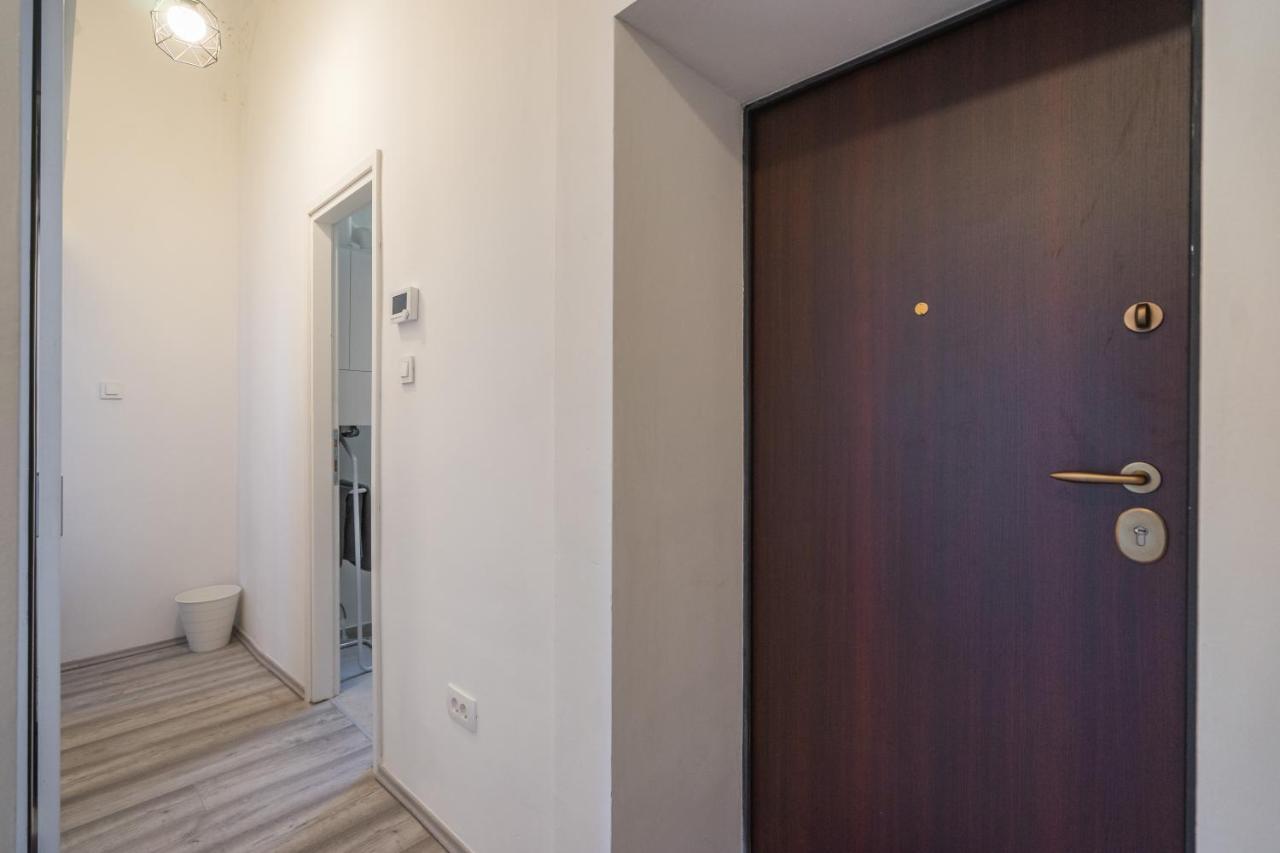 Apartment Katica Zagreb Exteriör bild
