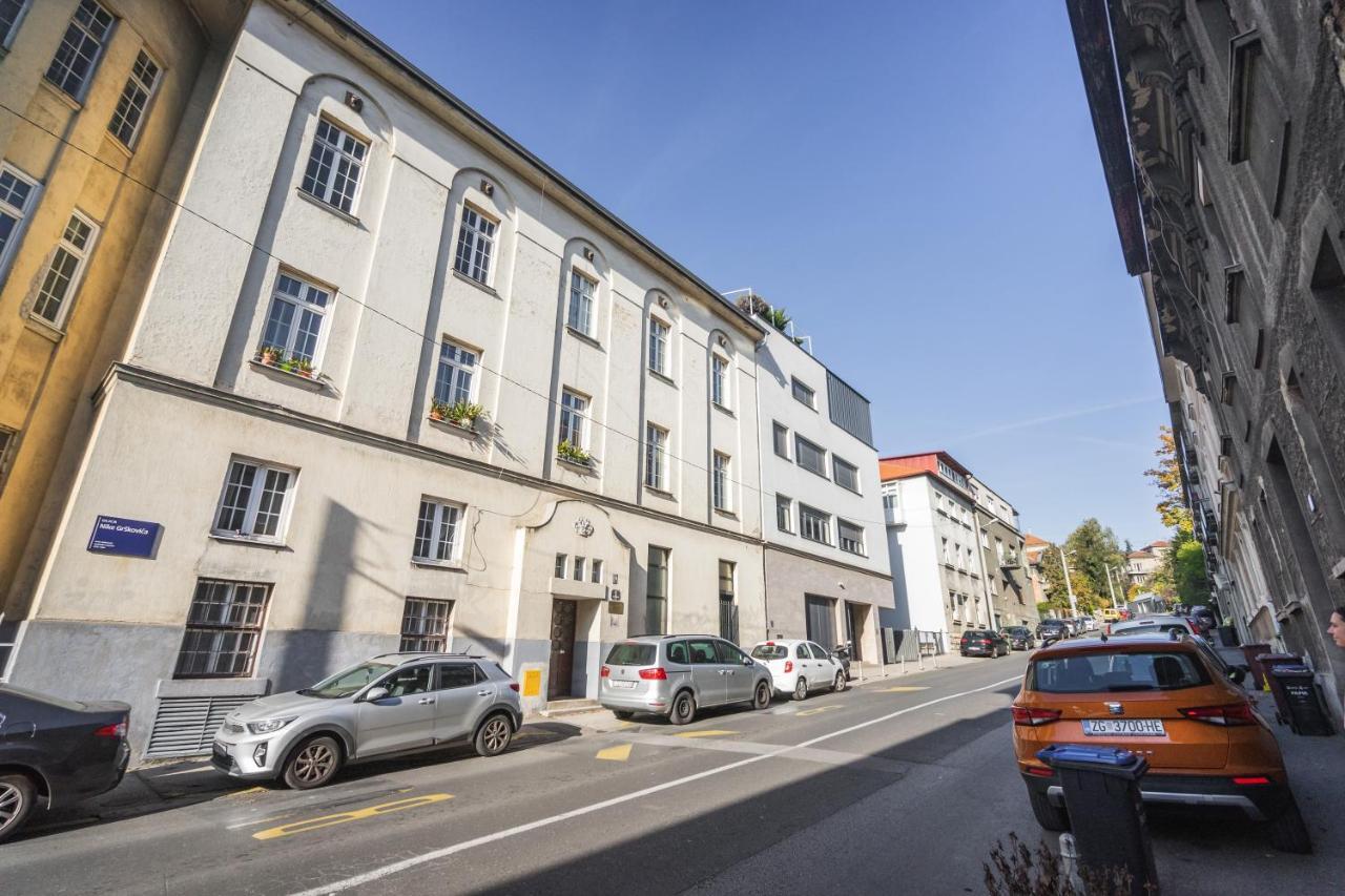 Apartment Katica Zagreb Exteriör bild