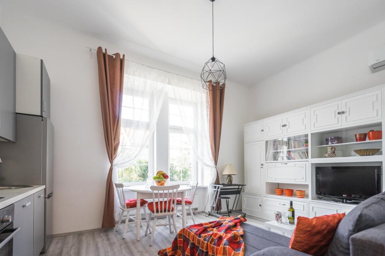 Apartment Katica Zagreb Exteriör bild